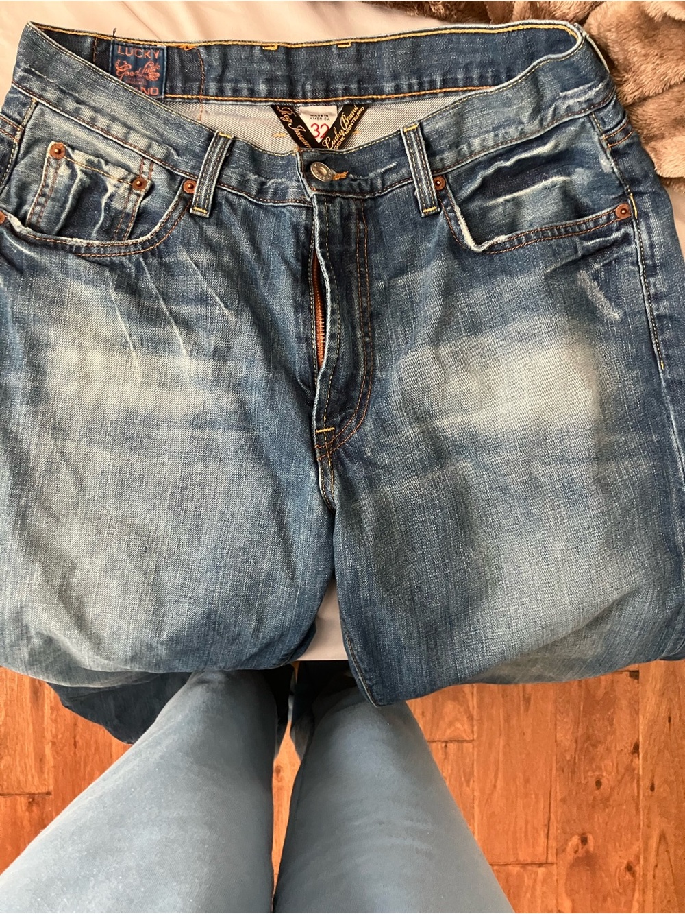 Lucky Brand Light Blue Washed Distressed Jeans